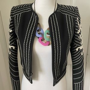 GENTLY WORN AUTHENTIC BCBG BLACK & WHITE CROP JACKET (Necklace NOT included)